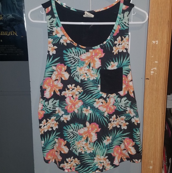 PINK Victoria's Secret Tops - PINK Victoria's Secret Tropical Tank Top